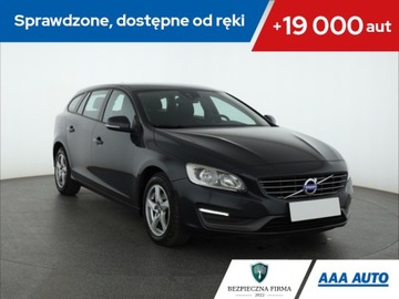 Volvo V60 I Kombi Facelifting 1.6 D2 115KM 2014 Volvo V60 D2, Navi, Klima, Klimatronic, Tempomat