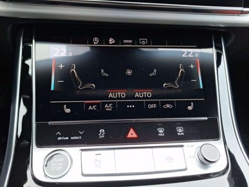 Audi Q8 SUV 3.0 45 TDI 231KM 2022 Audi Q8 Sline Exterieur, Sline Interieur, HD Matrix LED, Ambiente 3.0 231KM, zdjęcie 22
