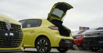 Peugeot 208 II Hatchback Facelifting 1.2 PureTech 100KM 2025 Peugeot 208 Peugeot 208 Allure WYPRZEDAZ ROCZNIKA 1.2 Benzyna 100KM, zdjęcie 7