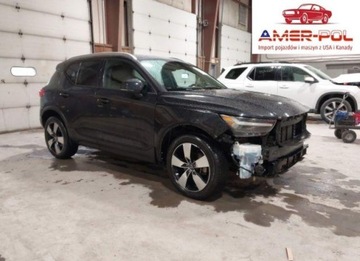 Volvo XC40 Crossover 2.0 T5 247KM 2020 Volvo XC 40 T5 Momentum 2020 2.0 Benzyna 248KM