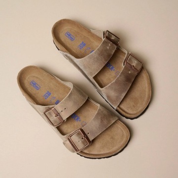 Sandały damskie formowane Birkenstock Arizona OLEJOWANA SKÓRA SOFT FOOTBED