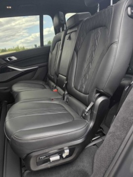 BMW X7 SUV Facelifting 3.0 40i 381KM 2025 BMW X7 BMW X7 40i 2025, Wyposażenie TOP, Bezwypade, zdjęcie 26
