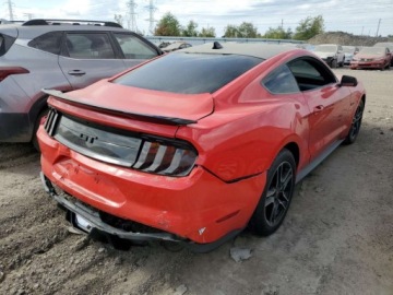 Ford Mustang VI Fastback Facelifting 5.0 Ti-VCT 450KM 2021 Ford Mustang Gt 2021 5.0l 5.0 Benzyna 450KM, zdjęcie 3