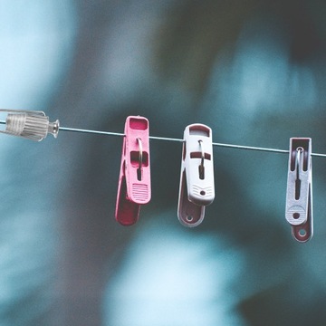 Металлические держатели для бельевых веревок