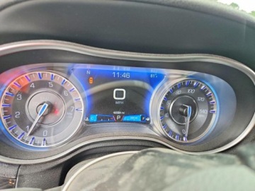 Chrysler 300C II 2022 Chrysler 300 Touring 2022 3.6 Benzyna 292KM, zdjęcie 9
