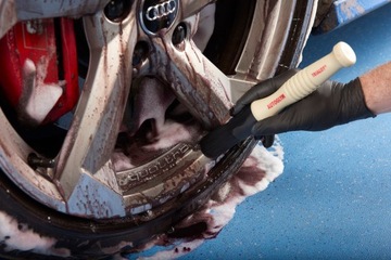 Autoglym Wheel Cleaning Mousse - для мытья дисков