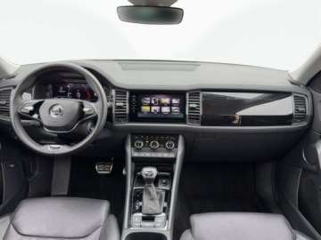 Skoda Kodiaq I SUV Facelifting 2.0 TSI 190KM 2023 Skoda Kodiaq Matrix, Hak, Keyless, Wentylacja, Asystenci 2.0 Benzyna 190KM, zdjęcie 8