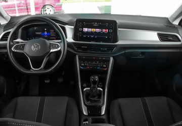Volkswagen T-Roc I 2024 Volkswagen T-Roc 1.0 TSI 116KM Life Kamera Cofania Reflektory LED Benzyna, zdjęcie 13