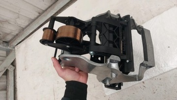 AUDI A8 4H LONG STOLEK SKLÁDACÍ 4H4862851