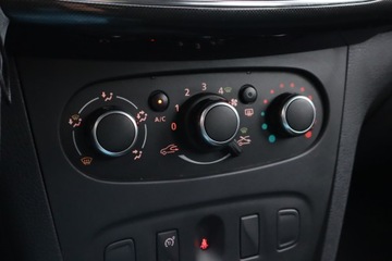 Dacia Logan II MCV Facelifting 1.2 SCe 73KM 2017 Dacia Logan 1.2 16V, Salon Polska, Klima, Tempomat, zdjęcie 14