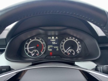 Skoda Kamiq Crossover 1.0 TSI 110KM 2022 Skoda Kamiq 1.0 TSI 110 KM Ambition, Serwis ASO, Gwarancja, FV23 Benzyna, zdjęcie 13