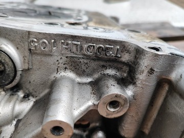 SUBARU LEGACY IMPREZA 2.0D 09-14 HLAVA LEVÝ