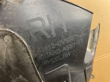 KIA EV6 GT PODBĚH PŘEDNÍ PRAVÉ 86812-CV500 JEHLA