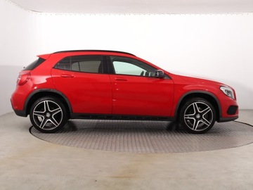 Mercedes GLA I Off-roader 2.0 250 211KM 2016 Mercedes GLA GLA 250 4MATIC, Salon Polska, zdjęcie 5