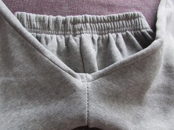 Спортивные штаны размер 110