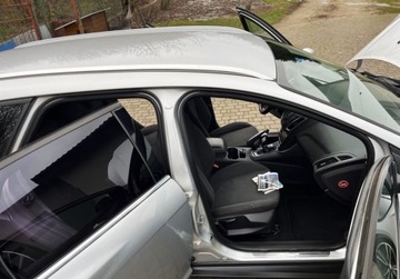 Ford Focus III Kombi 2.0 Duratorq TDCi DPF 115KM 2011 Ford Focus automat, bez korozji, klimatronik, 2.0 Diesel 115KM, zdjęcie 7