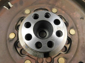 KOLO DVOUHMOTNÉ DWU MAS VW LT II 2.8 TDI 158 KM LUK