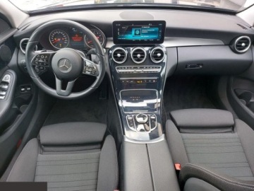 Mercedes Klasa C W205 Kombi Facelifting HYBRYDA 2.0 300 e 320KM 2020 Mercedes Klasa C 300 e 9G-TRONIC Avantgarde 320KM 2020r, zdjęcie 9