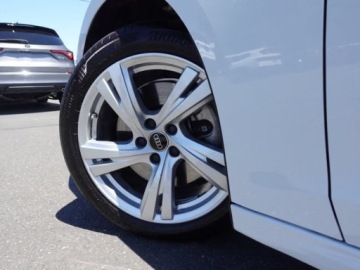 Audi A5 B10 Limousine 2.0 TFSI 204KM 2026 2.0 TFSI quattro advanced (204 KM) Panoramiczny dach szklany, zdjęcie 13