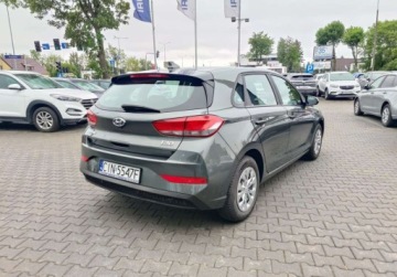Hyundai i30 III Hatchback Facelifting 1.5 T-GDI 48V 160KM 2021 Hyundai i30 2021 1.5T-GDI 160KM 48V Classic Plus 45.595km Salon Polska 1wl, zdjęcie 32