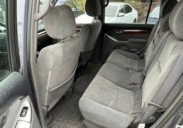 Toyota Land Cruiser IV 3.0 D-4D 163KM 2003 Toyota Land Cruiser 3,0 D 163 KM 4x4 7-osob GWARANCJA Zamiana Zarejestrowa, zdjęcie 17