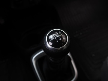 Toyota Yaris III Hatchback 5d Facelifting 2017 1.5 Dual VVT-iE 111KM 2017 Toyota Yaris 1.5 Dual VVT-i, Salon Polska, Klima, zdjęcie 17