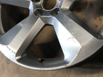 Одинарный диск AUDI 8Jx19 ET27 8R0601025P