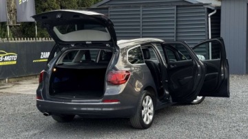 Opel Astra J Sports Tourer Facelifting 1.4 Turbo ECOTEC 140KM 2013 Opel Astra Bogate wyposazenie, Udok. przebieg GWARANCJA 1.4 Benzyna, zdjęcie 12