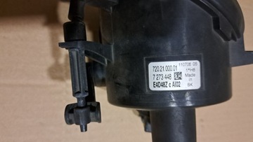 BMW 1 E82 E88 HALOGEN PRAVÝ