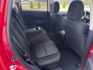 Mitsubishi Outlander III SUV Facelifting 2017 2.0 150KM 2020 MITSUBISHI OUTLANDER 2020*2.0 MIVEC 150 KM*DIAMANT*KAMERA*LED*TYLKO 76 TKM*, zdjęcie 19