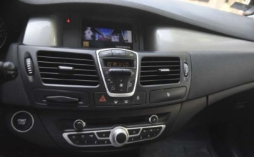 Renault Laguna III Hatchback Phase II 1.5 dCi eco2 110KM 2012 Renault Laguna Renault Laguna dCi 110 FAP Dynamique 1.5 Diesel 110KM, zdjęcie 15