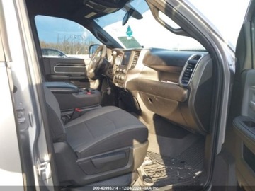  RAM 3500 2022r., Big Horn, od ubezpieczalni 6.7 Benzyna 408KM, zdjęcie 9