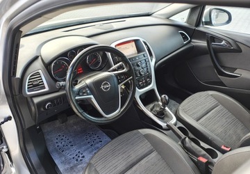 Opel Astra J Sports Tourer Facelifting 1.4 Turbo ECOTEC 140KM 2015 Opel Astra Opel Astra J Sport Tourer 1.4BenzLPG 1.4 BenzynaLPG 140KM, zdjęcie 18