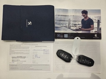 Peugeot 2008 II SUV 1.2 PureTech 130KM 2021 Peugeot 2008 1.2 PureTech Allure EAT8 130KM Gwarancja Dealer 1.2 Benzyna, zdjęcie 24