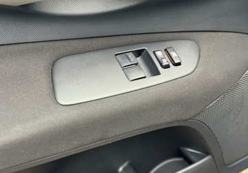 Toyota Auris I Hatchback 3d Facelifting 1.33 Dual VVT-i 101KM 2009 Toyota Auris 1,33 101KM Klima Doinwestowana Bezwypadkowy Serwis Dla wymaga, zdjęcie 28