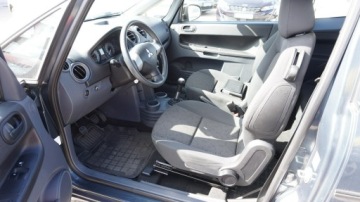 Mitsubishi Colt VI Hatchback 1.1 i 12V 75KM 2008 Mitsubishi Colt zarejestrowany, ubezpieczony, zdjęcie 10
