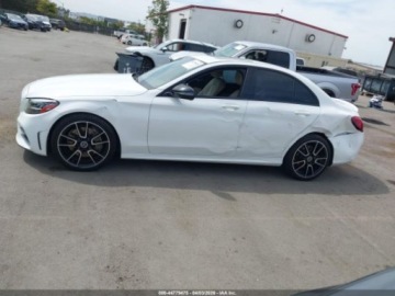 Mercedes Klasa C W205 2019 Mercedes-Benz Klasa C MERCEDES-BENZ C 300 2.0 Benzyna 255KM, zdjęcie 5