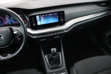 Skoda Octavia IV Kombi 2.0 TDI 115KM 2022 Skoda Octavia 2.0 TDI, 1. Właściciel, Serwis ASO, zdjęcie 7