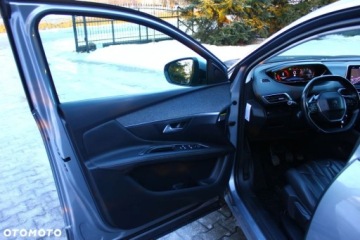 Peugeot 3008 II Crossover 1.5 BlueHDI 130KM 2018 Peugeot 3008 Peugeot 3008 1.5 BlueHDi Allure SampS 1.5 Diesel 130KM, zdjęcie 30