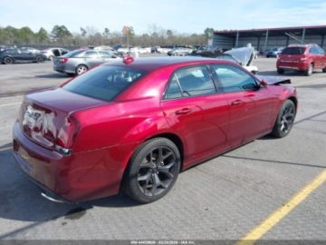 Chrysler 300C II 2023 Chrysler 300s 2023 3.6 Benzyna 300KM, zdjęcie 5