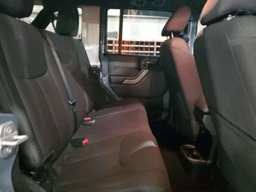 Jeep Wrangler III Unlimited Facelifting 3.6 V6 286KM 2015 Jeep Wrangler Unlimited Sport 2015 3.6l 3.6 Benzyna 285KM, zdjęcie 10