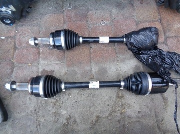 POLOOSA LEVÝ PRAVÁ PŘEDNÍ HYUNDAI TUCSON IV 4