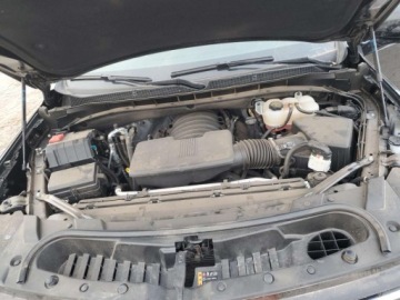 Chevrolet Suburban GMT900 2025 Chevrolet Suburban K1500 LT 2025 5.3l 5.3 Benzyna 355KM, zdjęcie 6