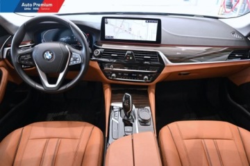 BMW Seria 5 G30-G31 Limuzyna Facelifting 3.0 540d 340KM 2021 BMW Seria 5 540d xDriveRepair InclusiveService InclusiveLuxury Line 3.0, zdjęcie 10