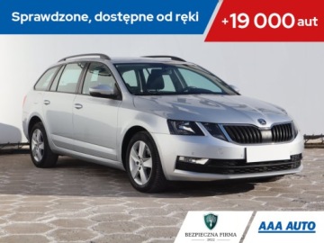 Skoda Octavia III Kombi Facelifting 2.0 TDI 150KM 2017 Skoda Octavia 2.0 TDI, Salon Polska, Serwis ASO