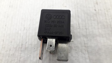 Przekaźnik 460 VW Golf V Eos Audi A3 8P 1K0951253A 1K0951253