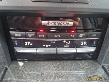 Mercedes Klasa E W212 Limuzyna 350 CDI BlueEFFICIENCY 231KM 2009 Mercedes-Benz Klasa E E350 V6 Diesel Automat Szyberdach 3.0 Diesel 230KM, zdjęcie 23