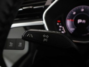 Audi Q3 II SUV 2.0 35 TDI 150KM 2019 Audi Q3 S-tronic virtual navi PDC climatronic hak, zdjęcie 33