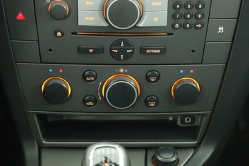 Opel Vectra C Hatchback 1.9 CDTI ECOTEC 120KM 2008 Opel Vectra 1.9 CDTI, Navi, Klima, Klimatronic, zdjęcie 11