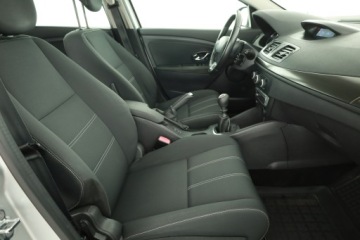 Renault Megane III Grandtour Facelifting 2013 dCi 95KM 2014 Renault Megane 1.5 dCi, Salon Polska, Klima, zdjęcie 6